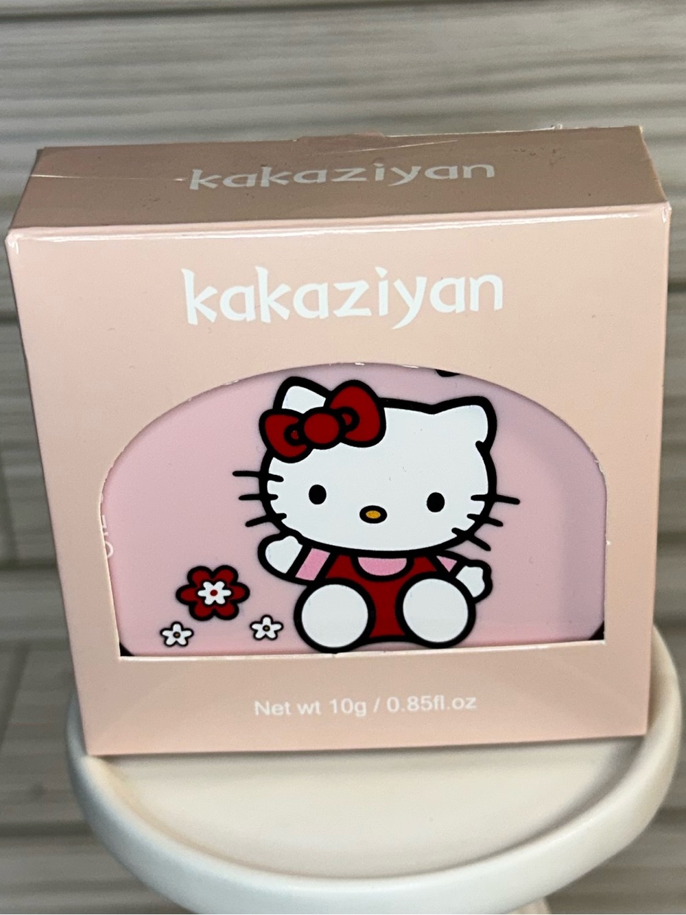 Hello Kitty Loose Setting Powder Oil Control Fixed Makeup Pink Case Kawaii Girl